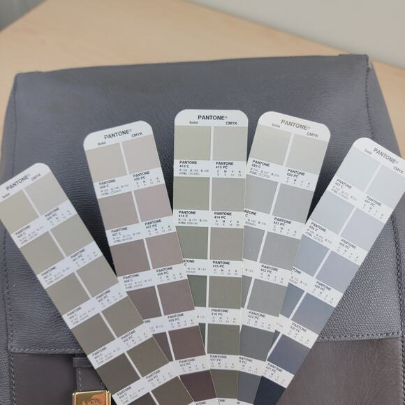 Tumi Leather Tote Bag - Picture 15 of 15